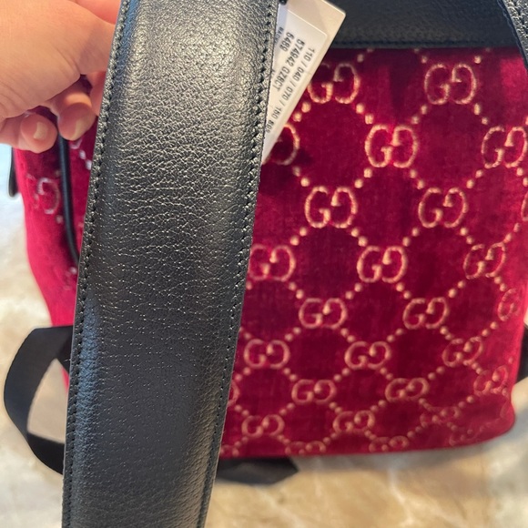 Sold!!! GUCCI GG Red Velvet BACKPACK - Picture 10 of 10